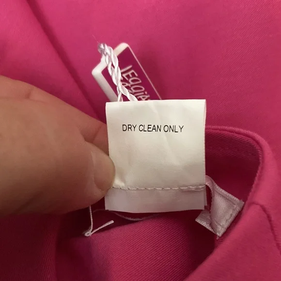 NWT Leggiadro pink side zip Capri pants. Size 6 - Picture 8 of 8